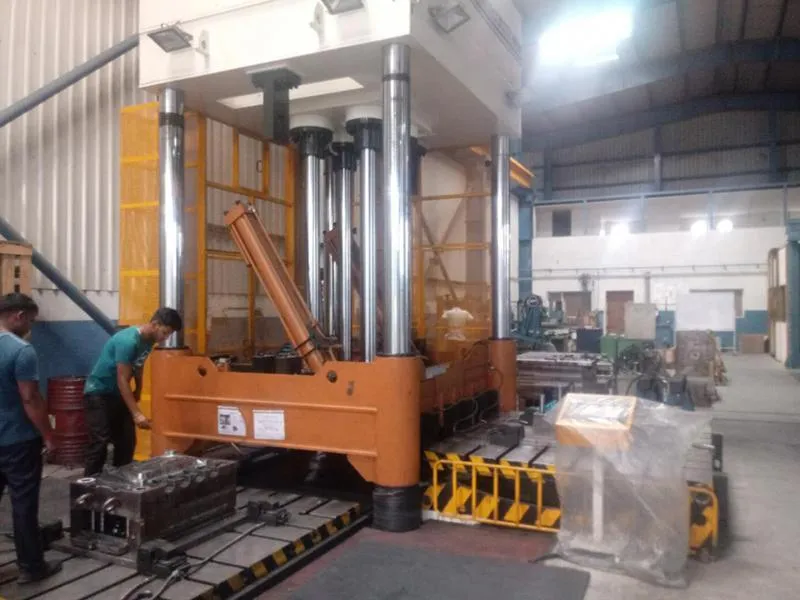 Máy Rà Khuôn Sản Xuất Đồ Gia Dụng 300T